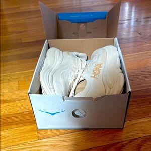 Hoka Clifton - Women’s 8 Wide - worn 2x! $155 new.